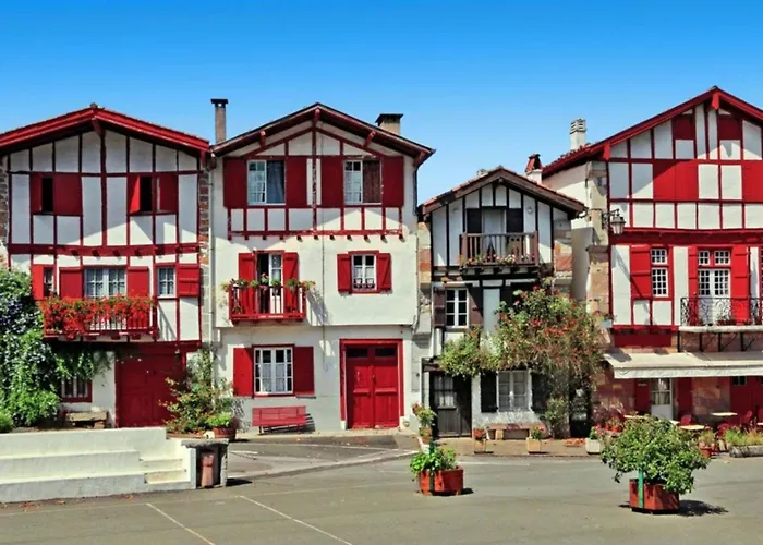 - Joubarbe Bed & Breakfast